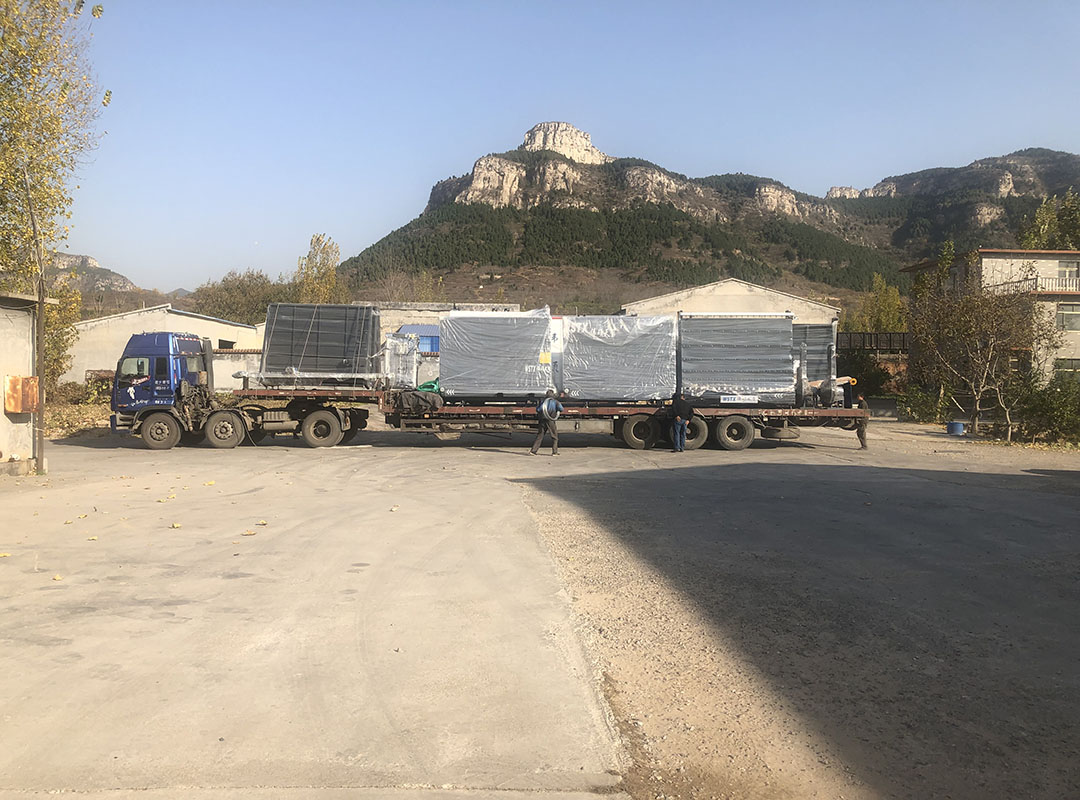 中空玻璃封胶线设备发货中